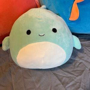Perry Squishmallow
